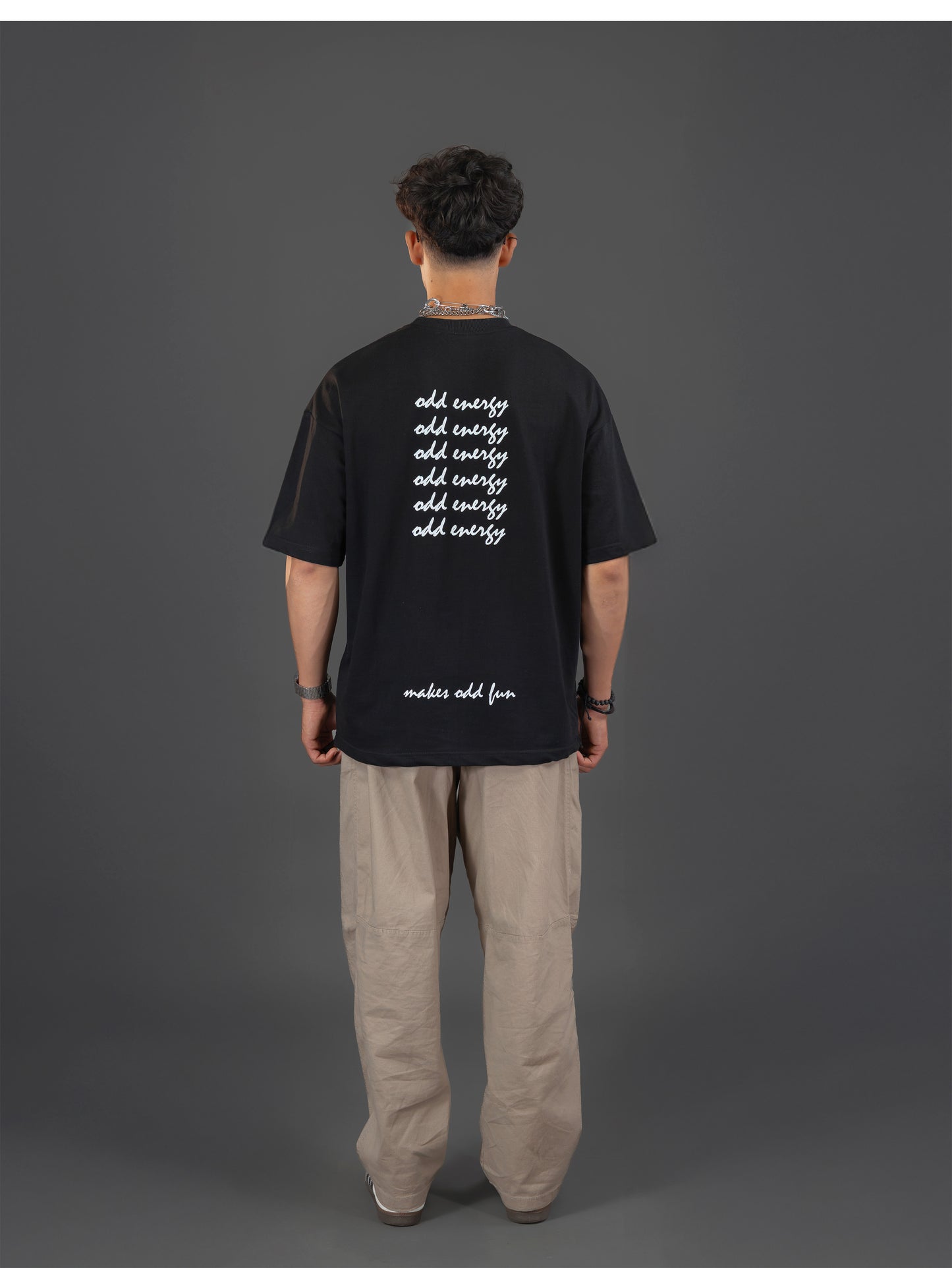 ODD HUMAN OVERSIZED UNISEX TSHIRT