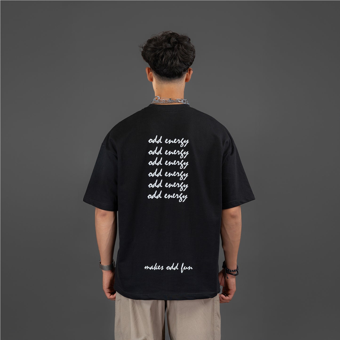 ODD HUMAN OVERSIZED UNISEX TSHIRT